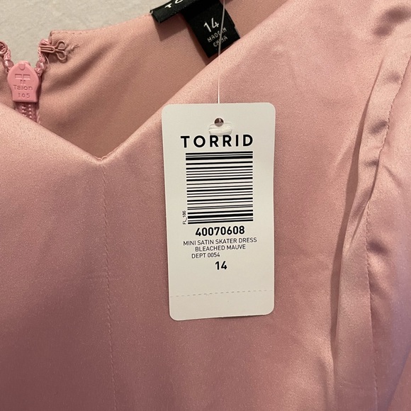 Pink Satin Skater Dress - Picture 5 of 10